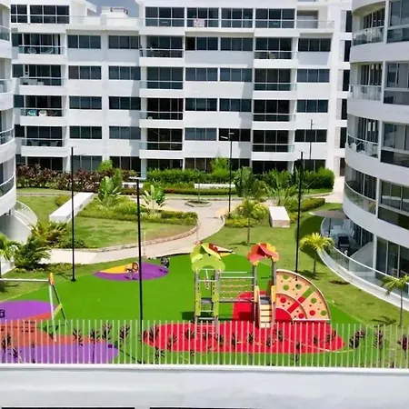 Retiro Familiar De Lujo, Playa Privada Y Piscina